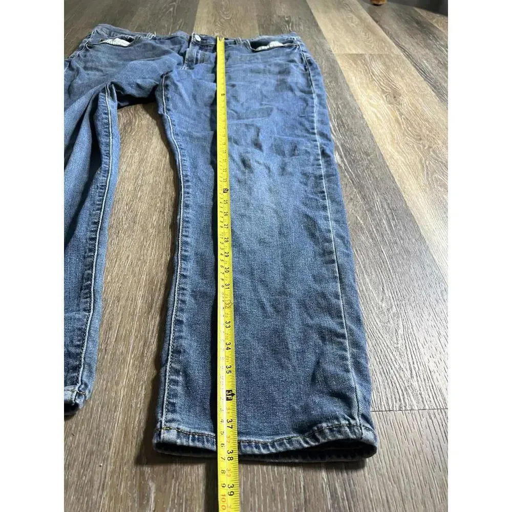 Lucky brand Classic Blue Denim‎ Jeans Size 42 Waist